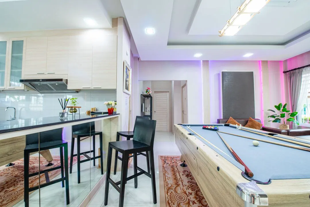 ภายใน By The Beach Pool Villa