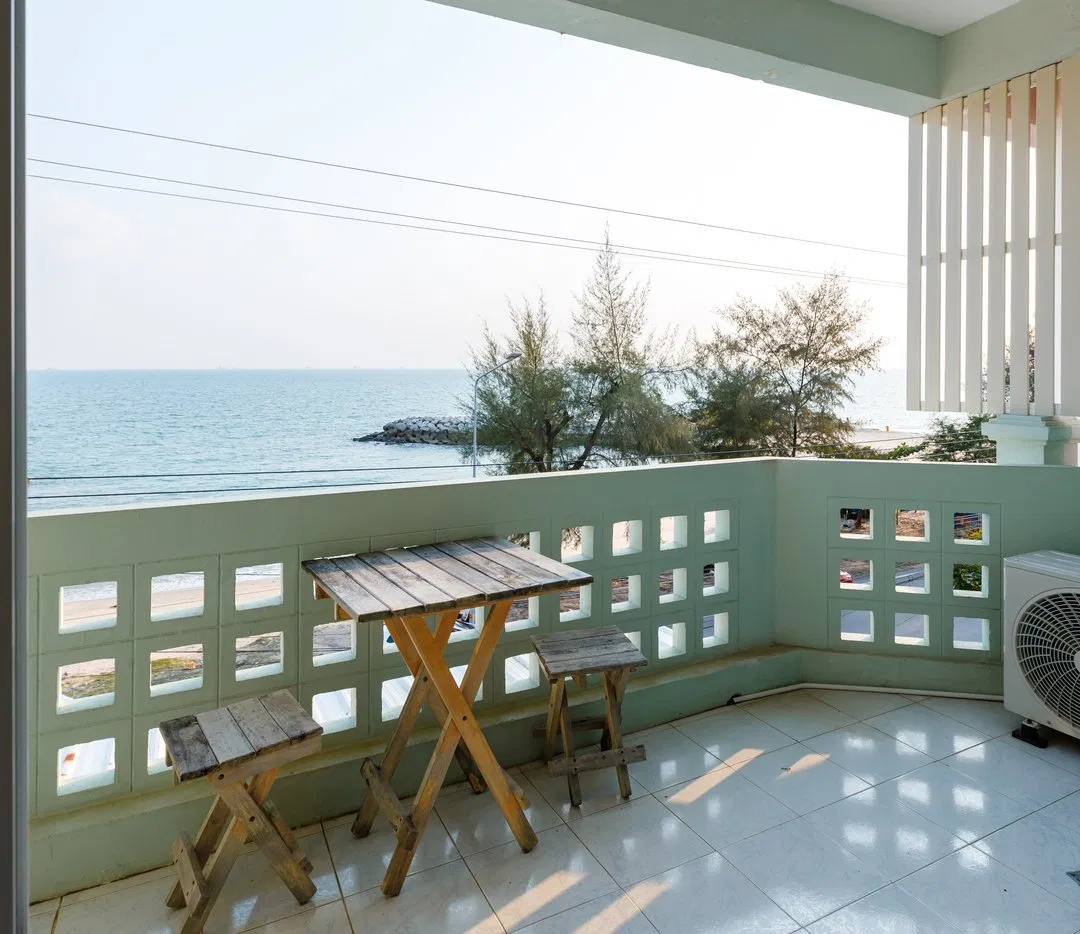 ภายนอก Botan House