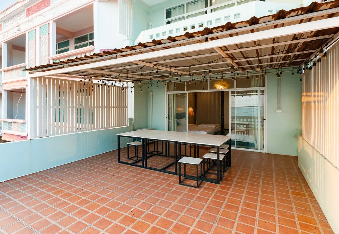 ภายนอก Botan House