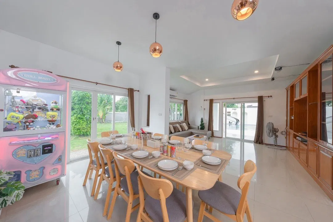 ภายใน Villa Garden