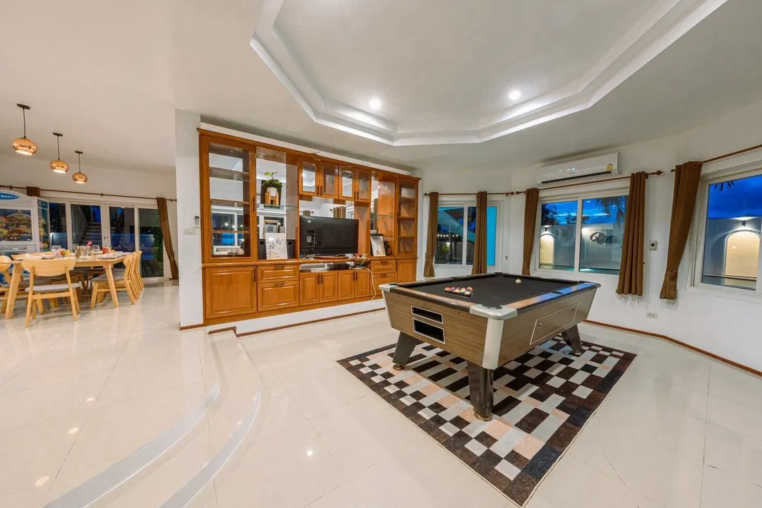 ภายใน Villa Garden