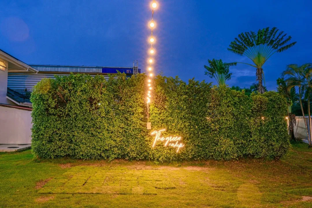 ภายนอก Villa Garden