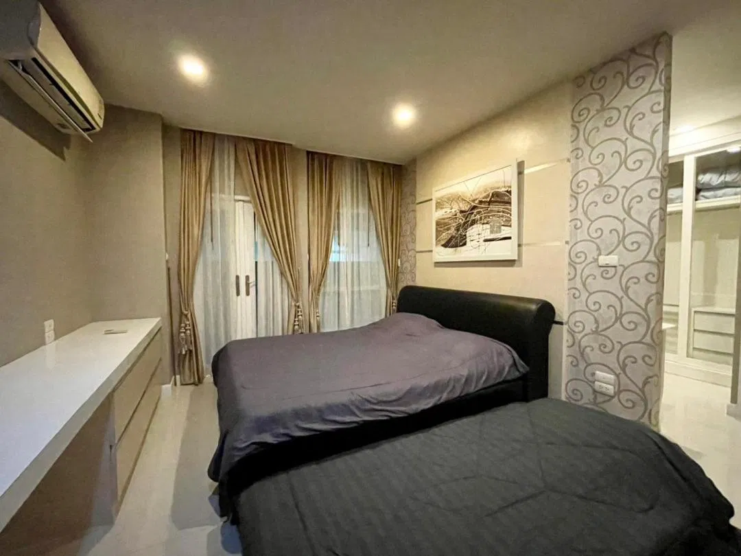 ห้องนอน บ้านสวนมีสุข พูลวิลล่า