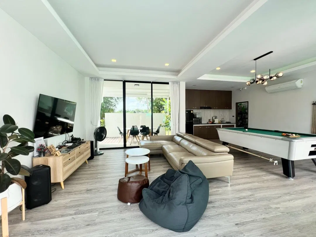 ภายใน 168 Garden Pool Villa