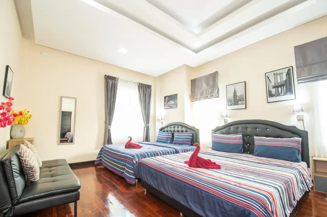 ห้องนอน Gorges Beach Pool Villa บางเสร่(G5)