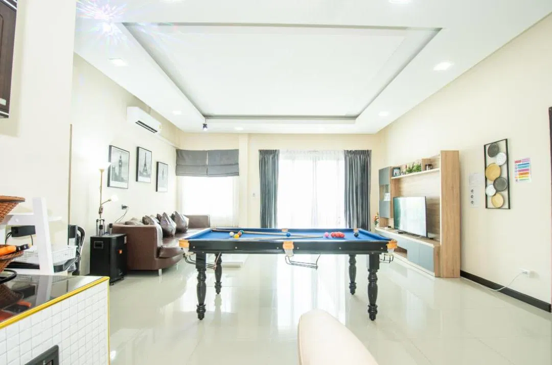 ภายใน Gorges Beach Pool Villa บางเสร่(G5)