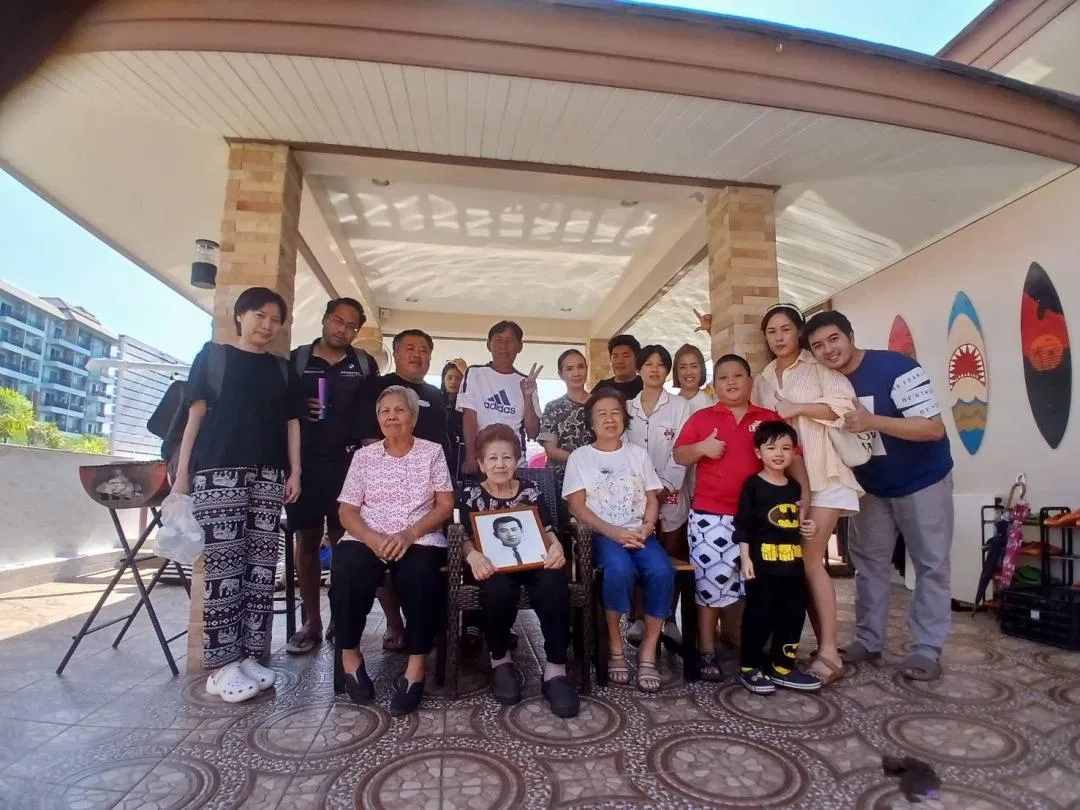 รูปจากลูกค้า Gorges Beach Pool Villa บางเสร่(G5)
