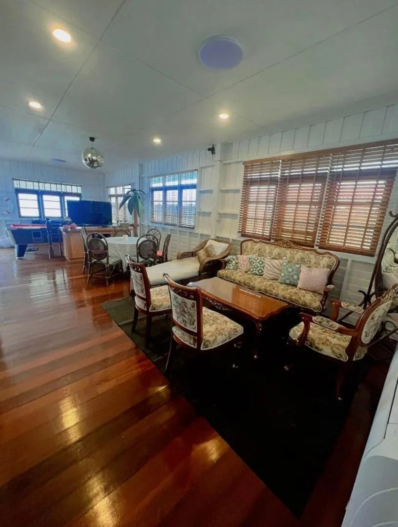 ภายใน Terrace House บางแสน
