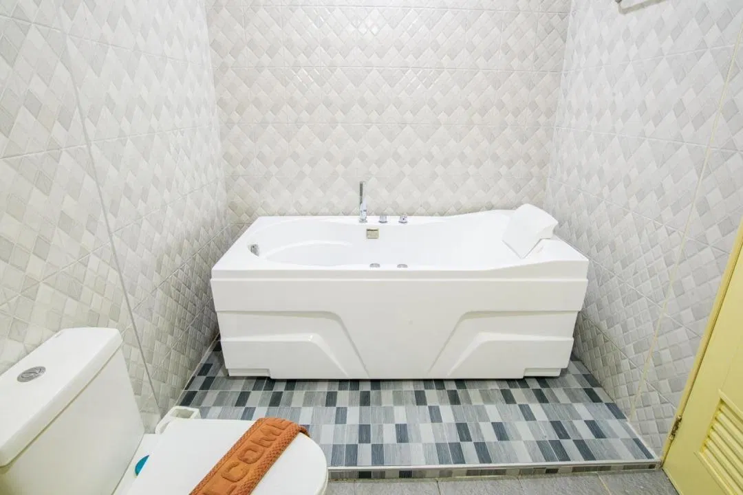 ห้องน้ำ Poppy Poolvilla