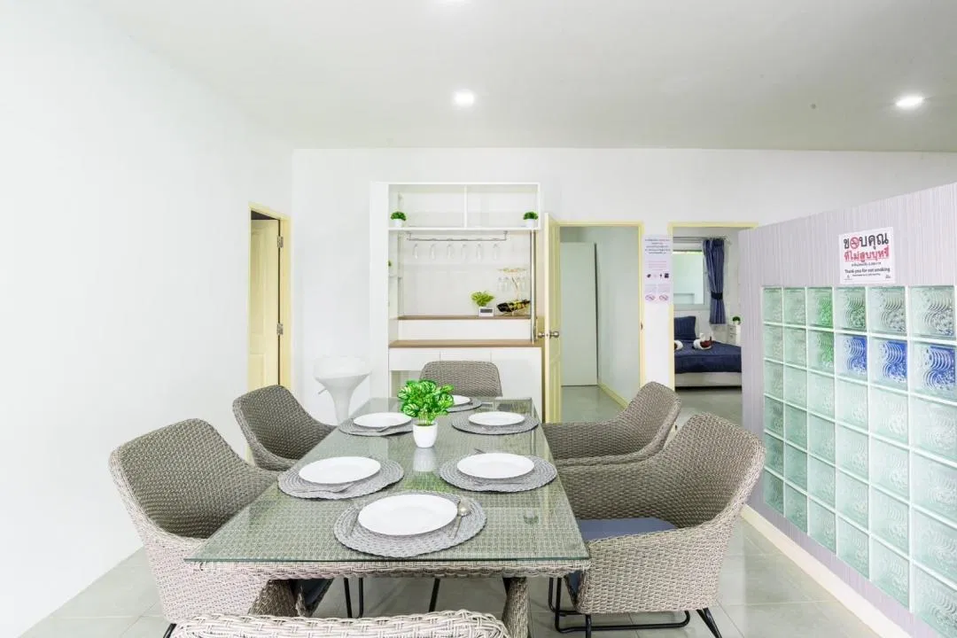 ภายใน Poppy Poolvilla