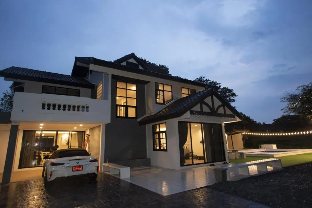 ที่จอดรถ Number 3 Poolvilla (กรุงเทพ)