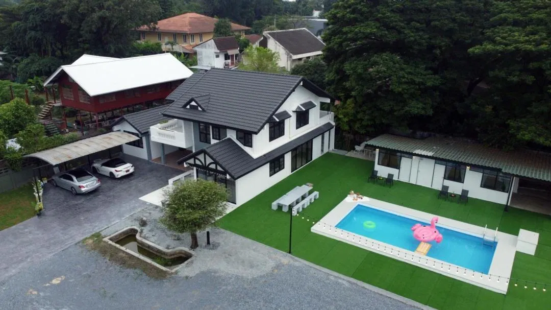 ที่จอดรถ Number 3 Poolvilla (กรุงเทพ)