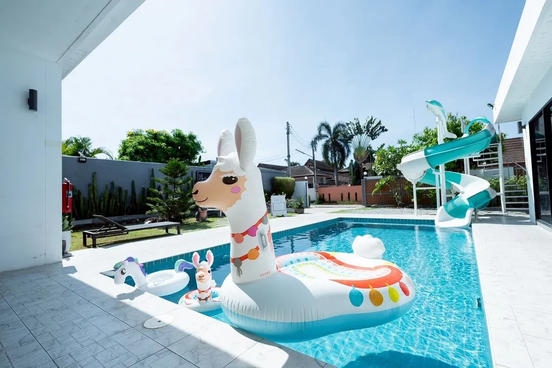 ภายนอก Na-tree pool villa Pattaya