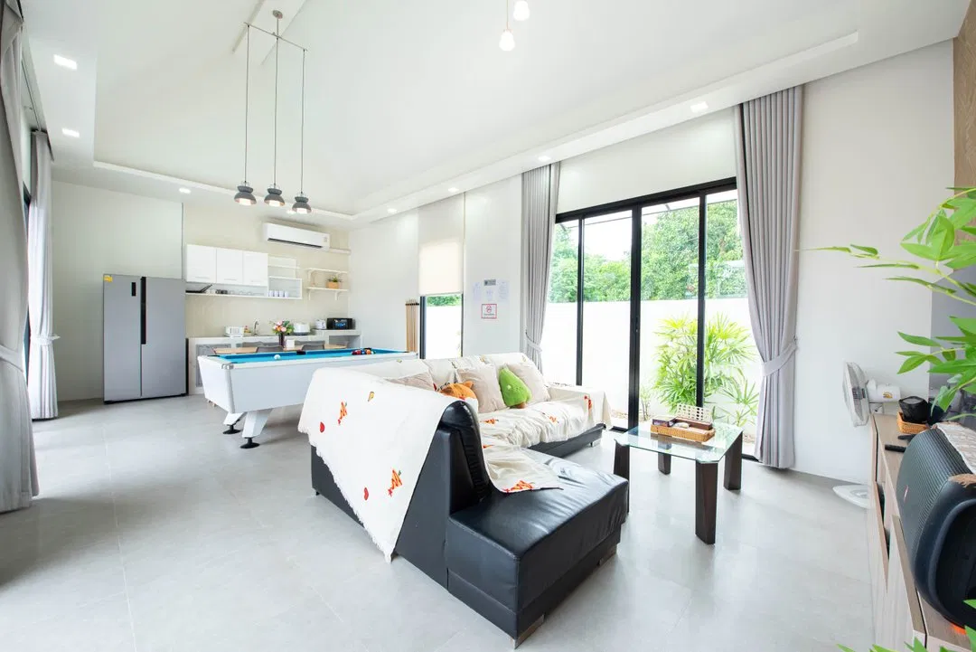 ภายใน Miguel Pool Villa