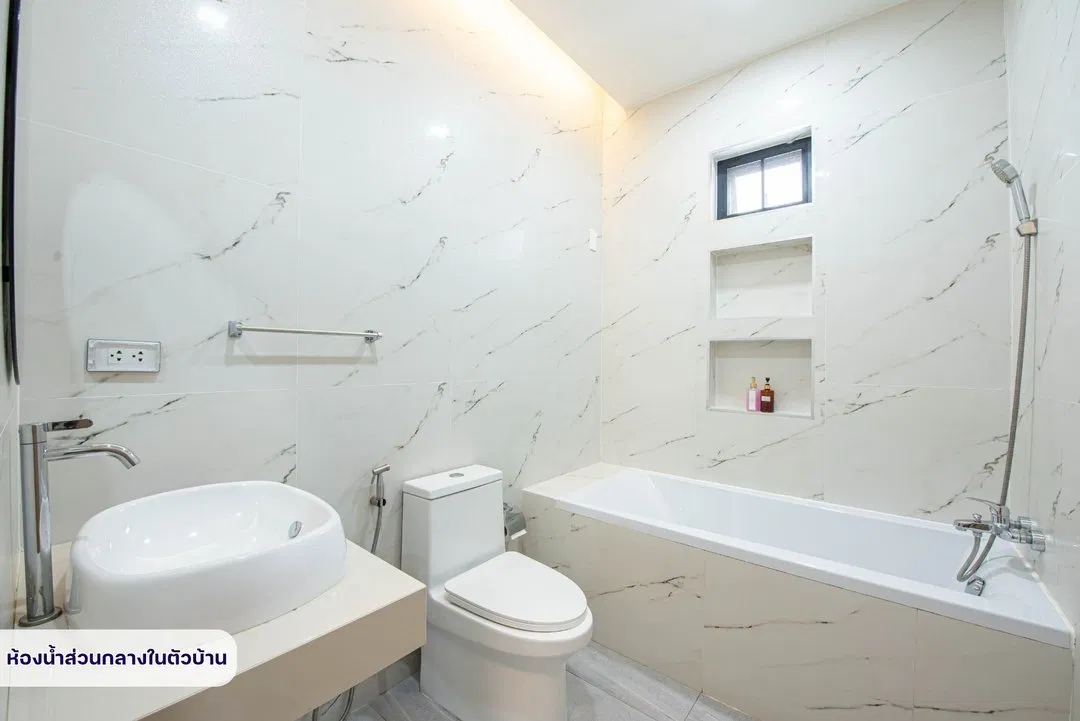 ห้องน้ำ Miguel Pool Villa
