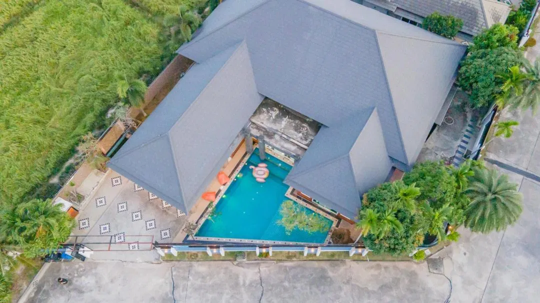 ที่จอดรถ Sleep with me Pool villa