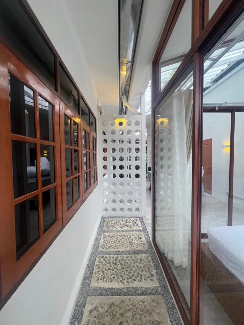 ภายนอก Okinawa poolvilla บางแสน