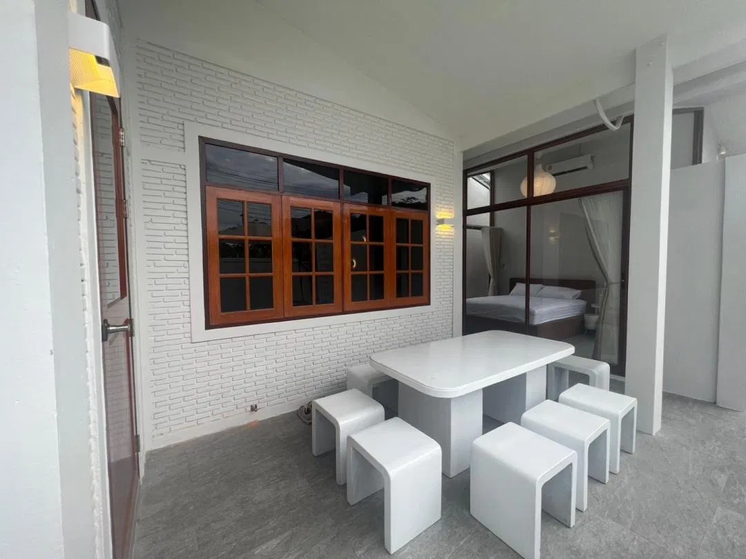 ภายนอก Okinawa poolvilla บางแสน