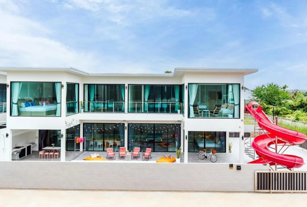ภายนอก For U Poolvilla @Huahin