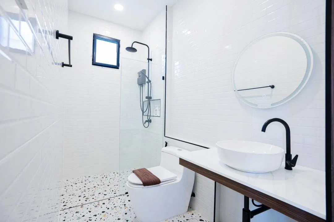 ห้องน้ำ Walnut House Poolvilla