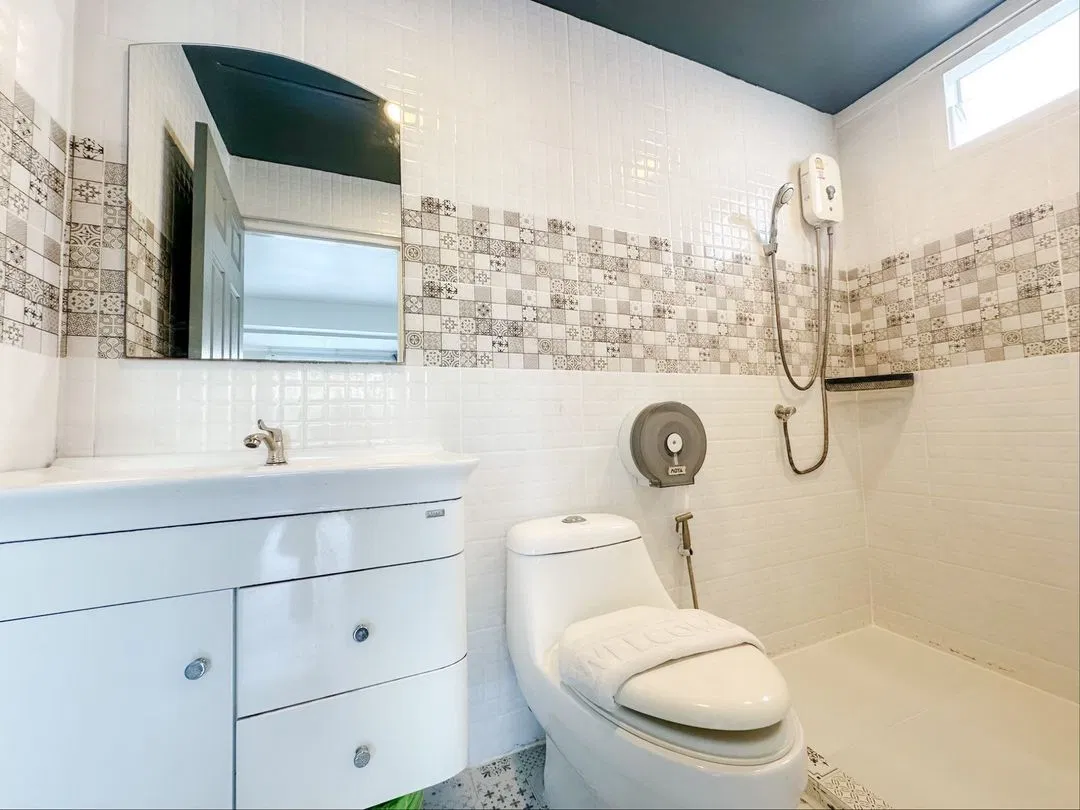 ห้องน้ำ Beam beach 2
