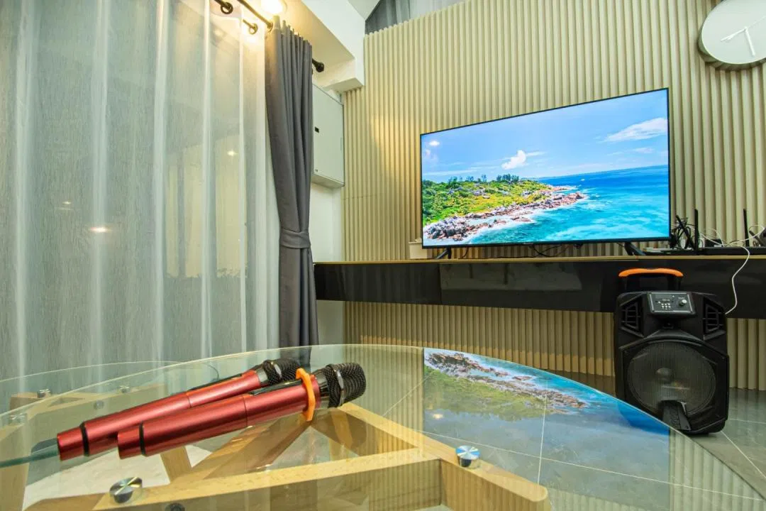ภายใน Beach point