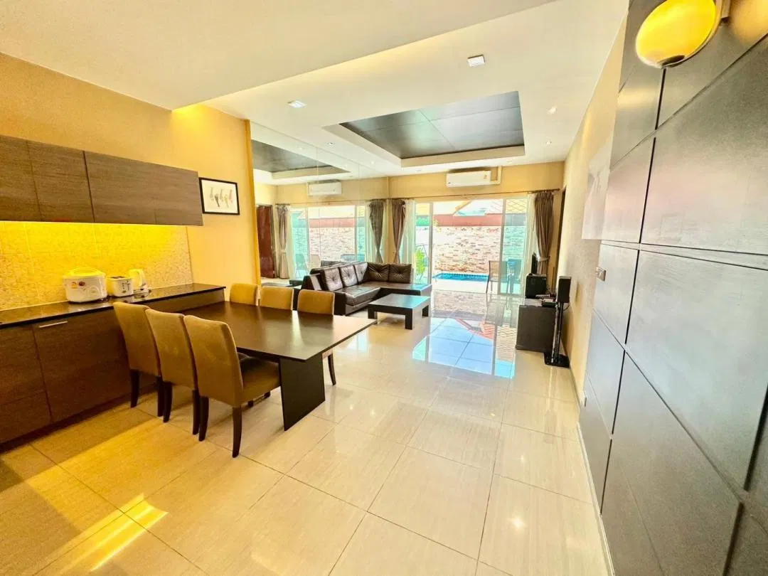 ภายใน Home Hug Pool Villa Pattaya2