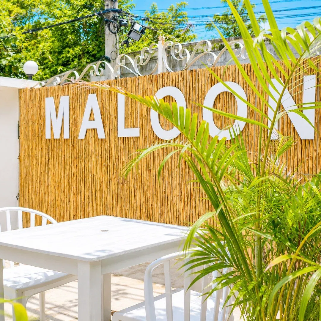 ภายนอก Maloon