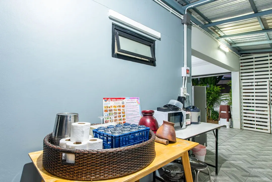 ครัว Swiss Poolvilla บางเสร่ สัตหีบ