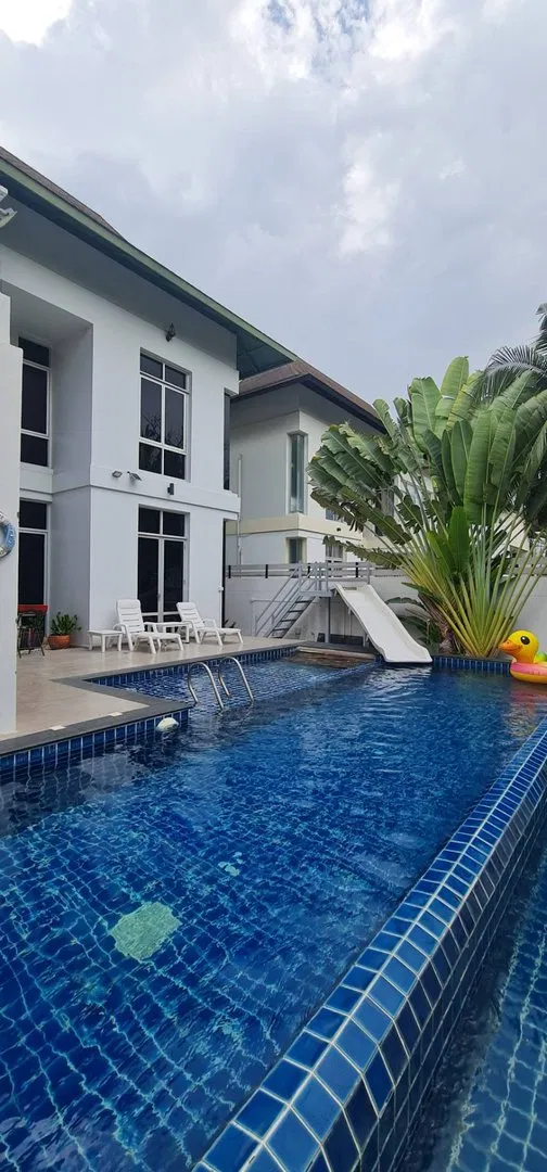 ภายนอก BM POOL VILLA PATTAYA