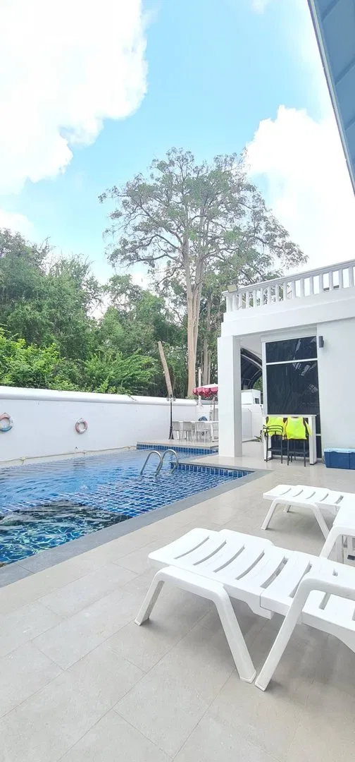 ภายนอก BM POOL VILLA PATTAYA