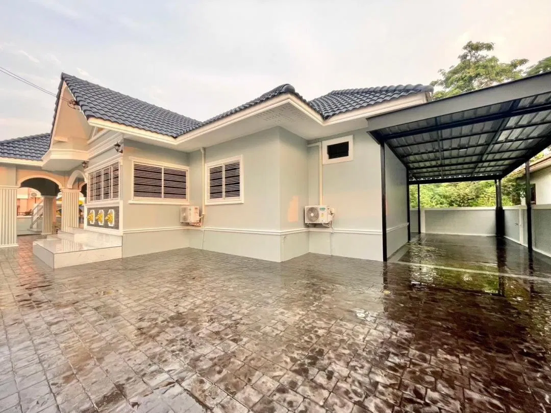 ภายนอก Versace Poolvilla