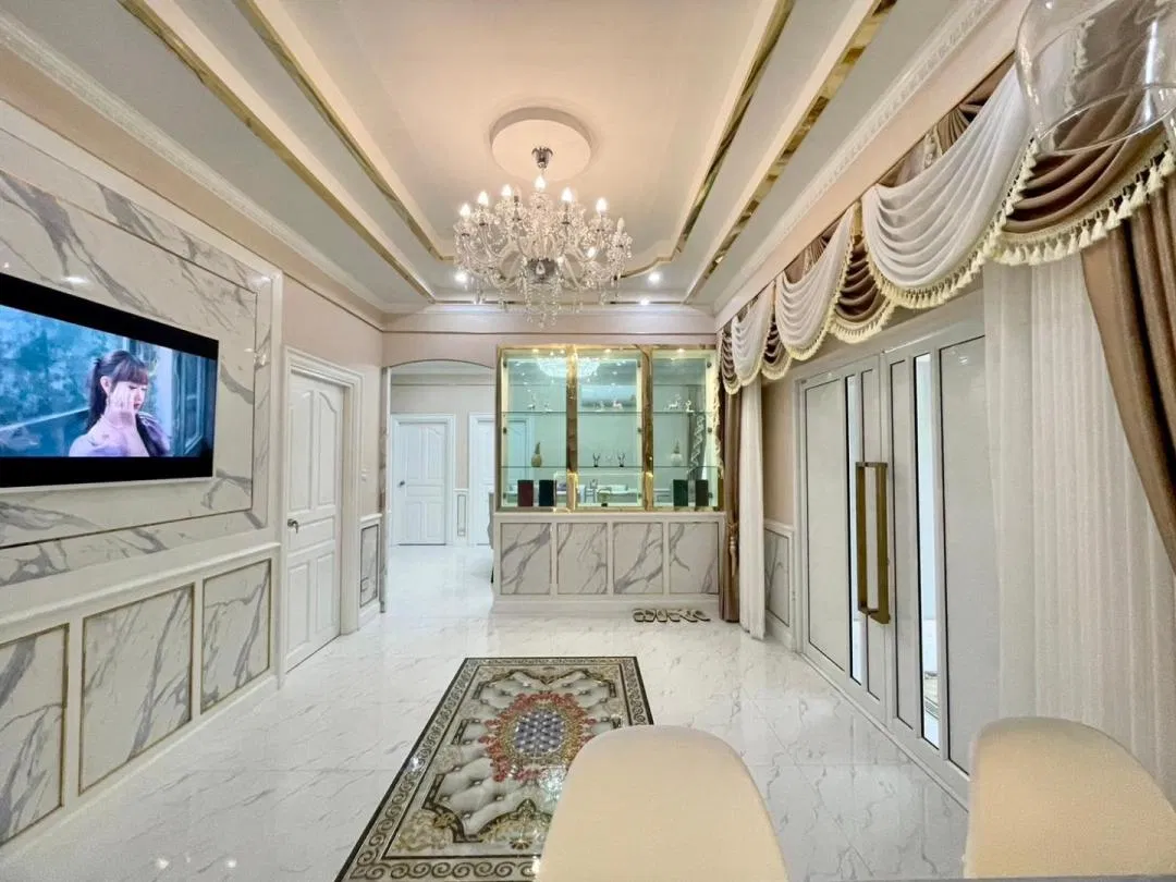 ภายใน Versace Poolvilla
