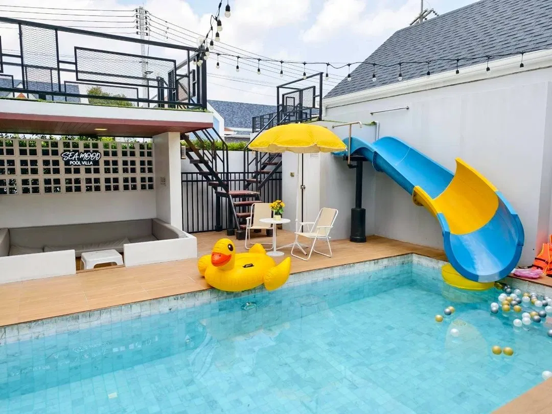 ภายนอก Sea mood pool villa