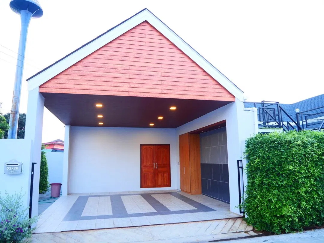 ที่จอดรถ Sea mood pool villa
