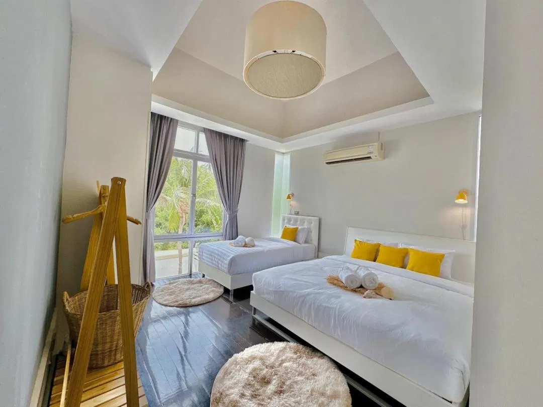 ห้องนอน Family Pool Villa