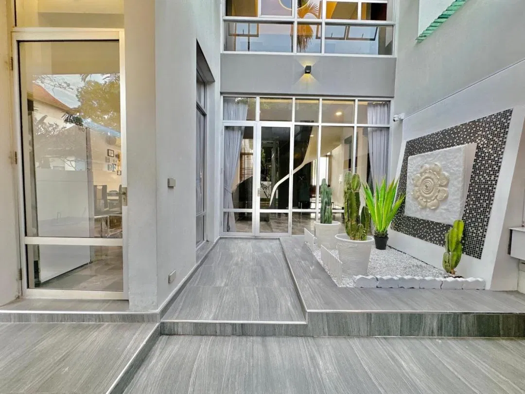 ภายนอก Family Pool Villa