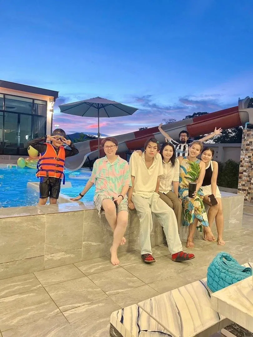 รูปจากลูกค้า บ้านบ้องเเบ๊วพลูวิลล่า