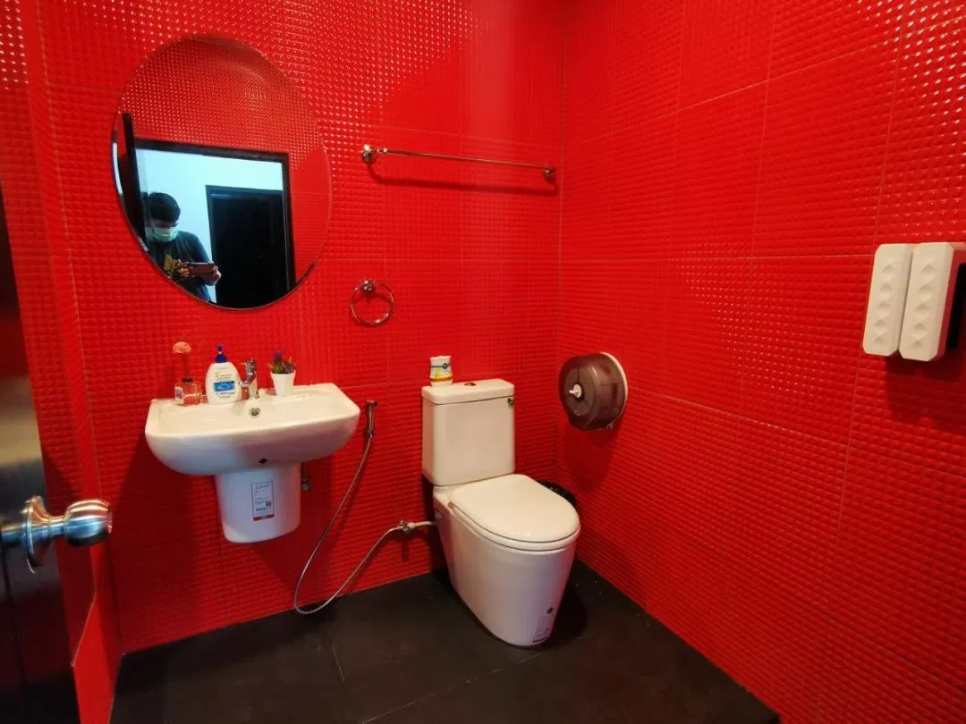 ห้องน้ำ Safe House