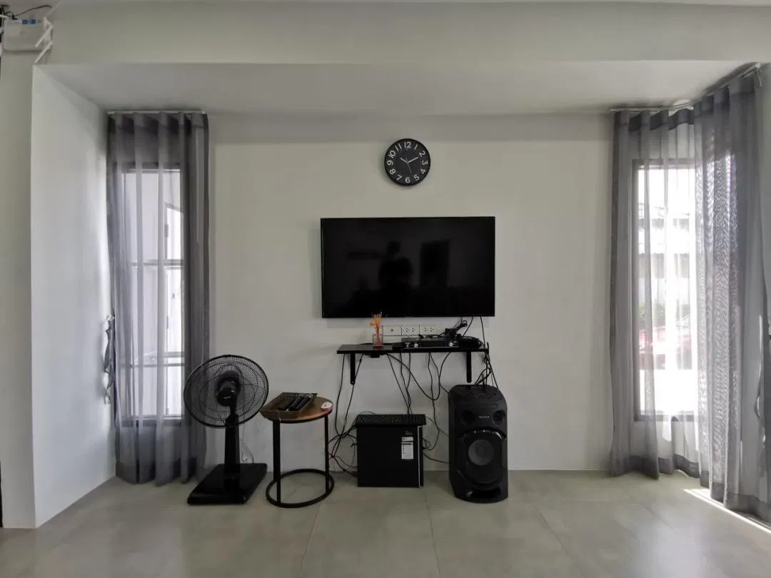 ภายใน Safe House