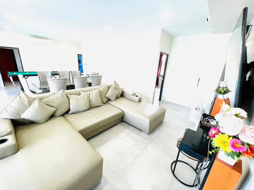 ภายใน Safe House