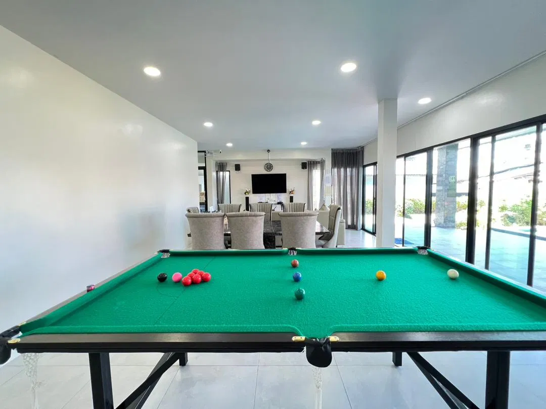 ภายใน Safe House