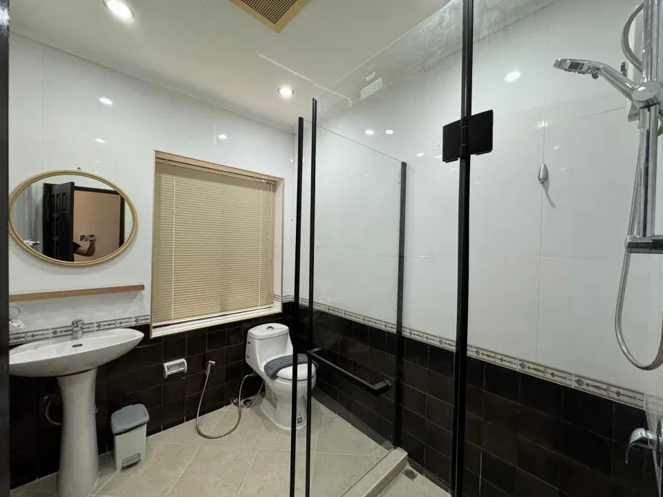 ห้องน้ำ B52 Pratumnak