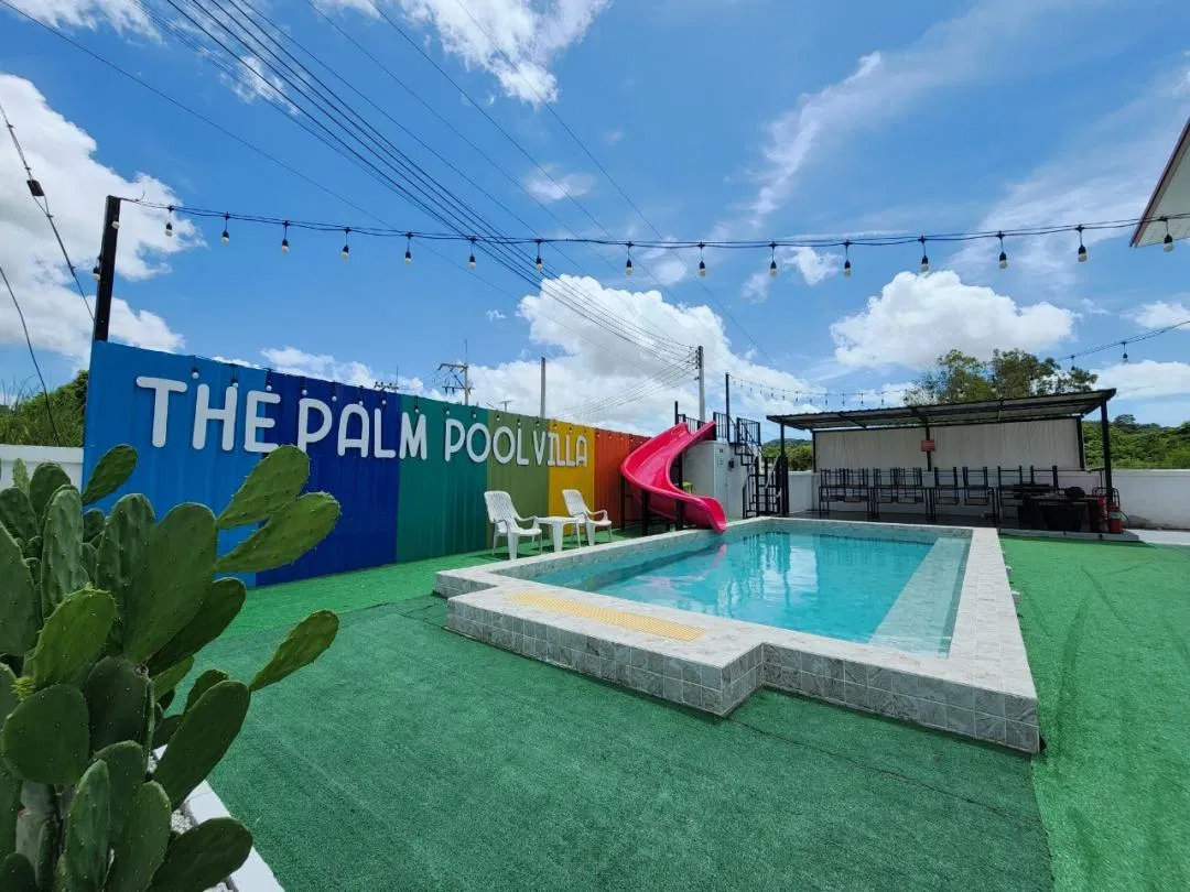 ภายนอก The Palm