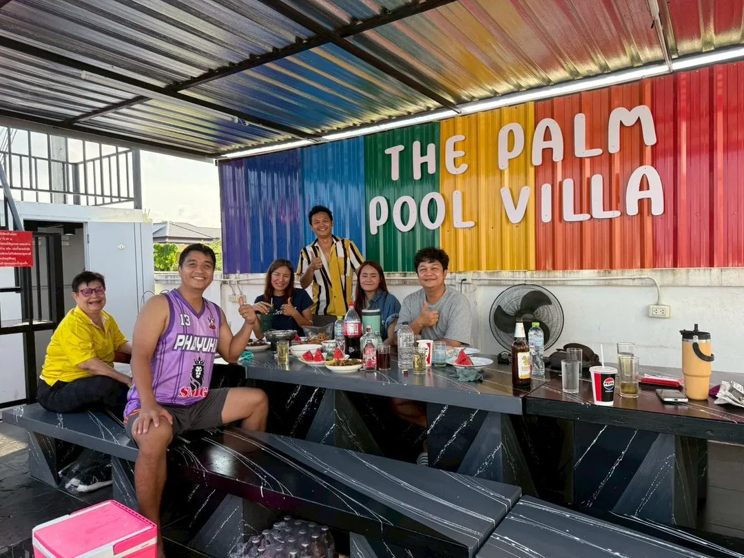 รูปจากลูกค้า The Palm