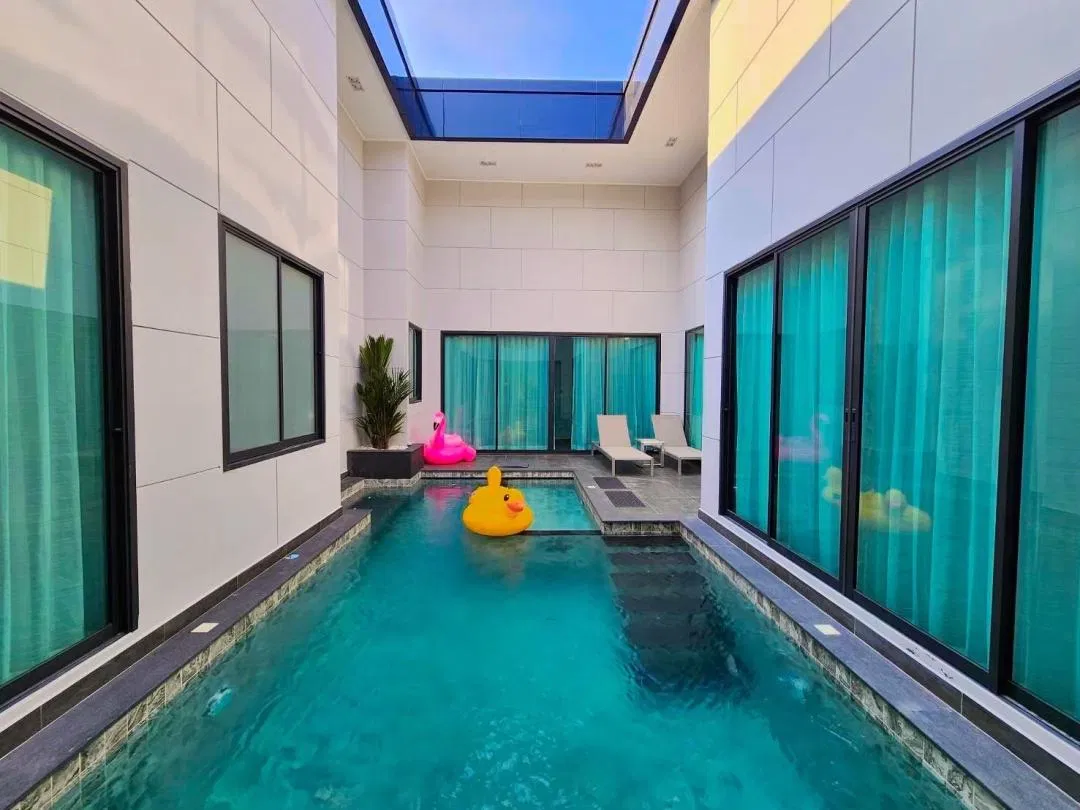 ภายนอก PNT LUXURY VILLA