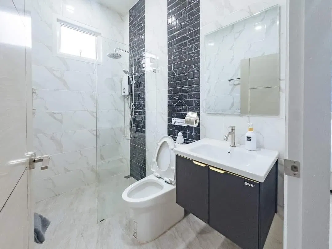 ห้องน้ำ Chern mar pool villa