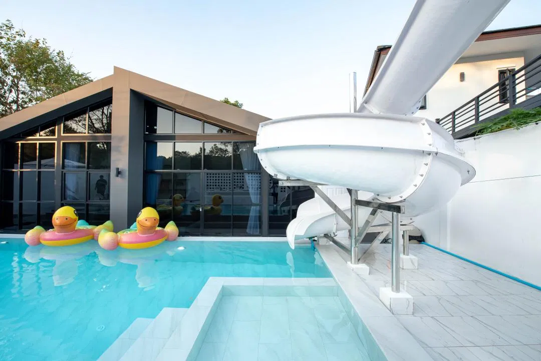 ภายนอก In2 Pool Villa
