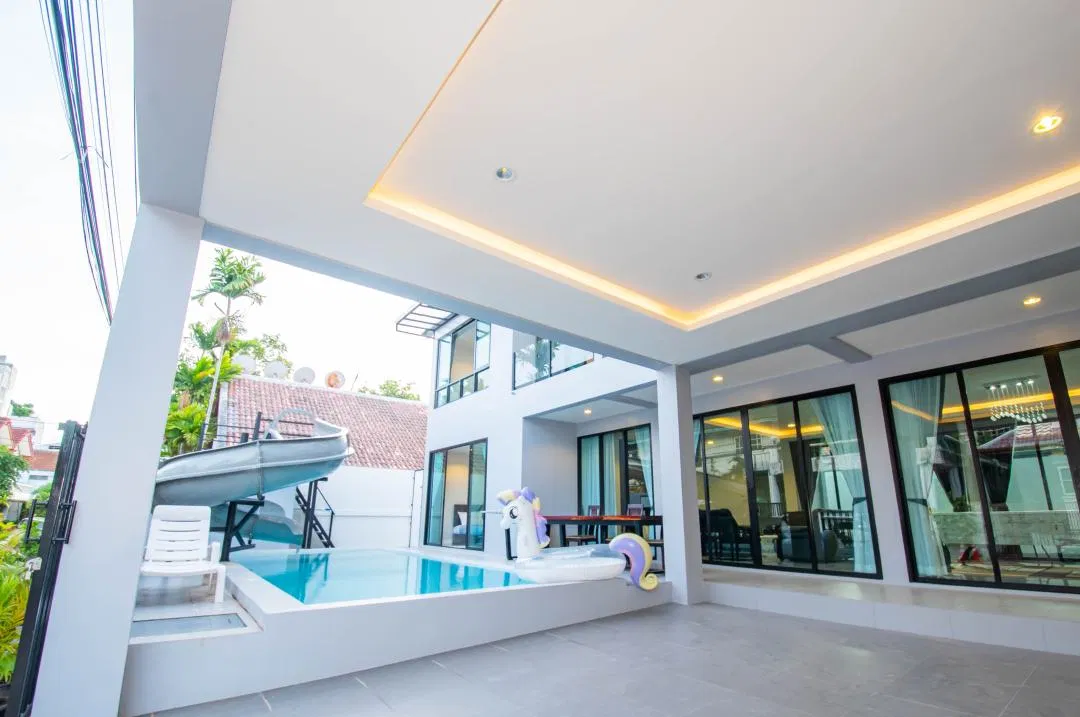 ที่จอดรถ The bluesea poolvilla jomtien
