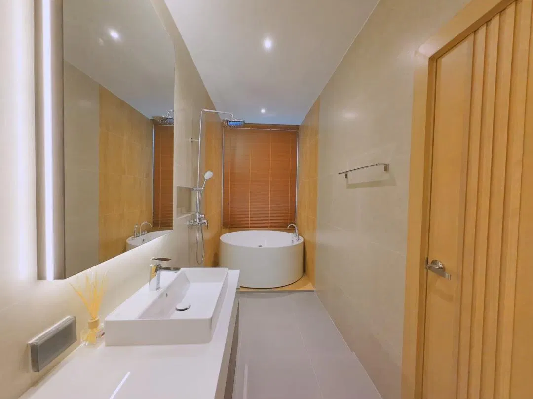 ห้องน้ำ PNT LUXURY JOMTIEN